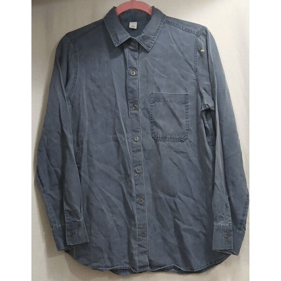 Old Navy Chambray Button Up Shirt Indigo Blue Long Sleeve Casual Size Small EUC - Picture 1 of 7